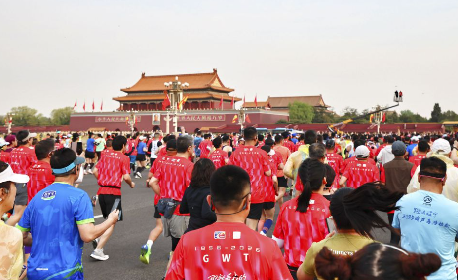九游娱乐app大厅中的新手指导与游戏推荐